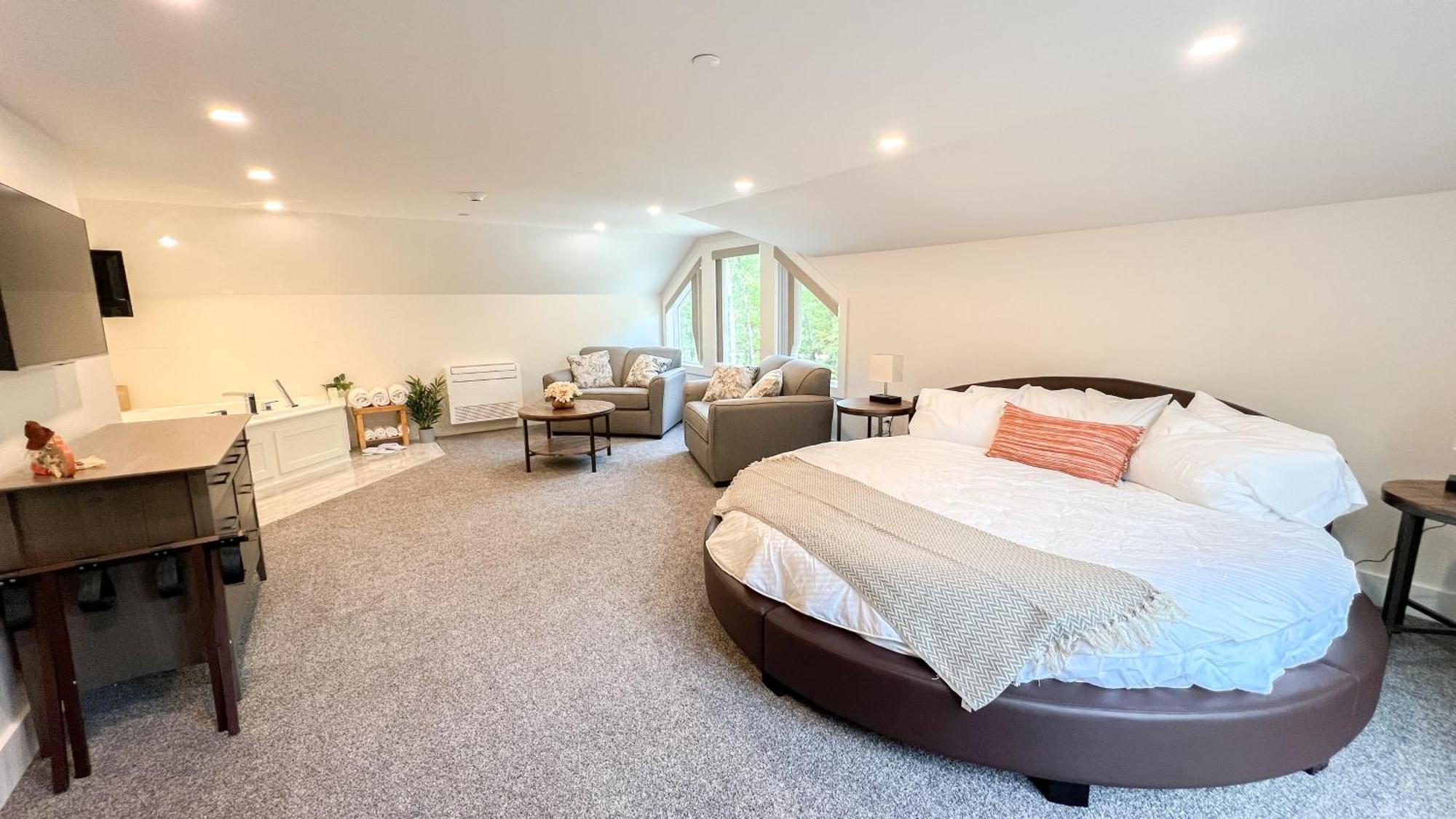 Four Seasons For Fun Bed & Breakfast Lakeville Exteriör bild